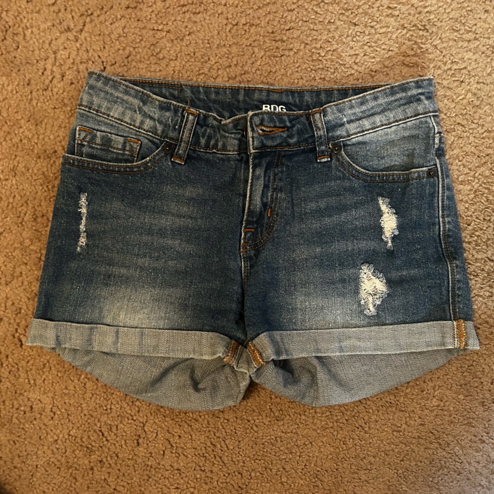 BDG Mid Rise Alexa Denim Shorts